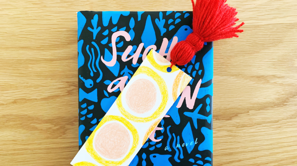 DIY Book Craft: Chunky Tassel Bookmark - Maya Smart